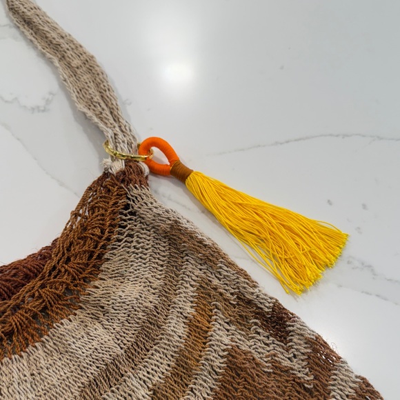 Among Equals Sepik Bag Papa New Guinea Handcrafted - Picture 2 of 8